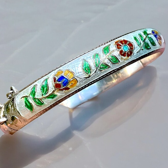 🌺Vintage Sterling Guilloche Enamel Bracelet - Picture 9 of 16